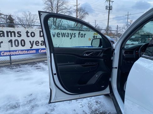 Used 2020 GMC Acadia AT4 image 13