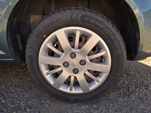 Used 2009 Chevrolet Cobalt LS FWD image 9