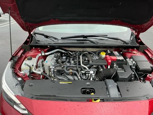 Used 2022 Nissan Sentra SR w/ Electronics Package FWD image 17