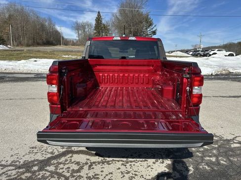 New 2025 Ford Maverick XLT image 21