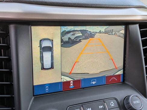 Used 2017 GMC Acadia Denali w/ Technology Package FWD image 35