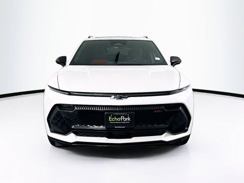 Used 2025 Chevrolet Equinox EV RS image 2