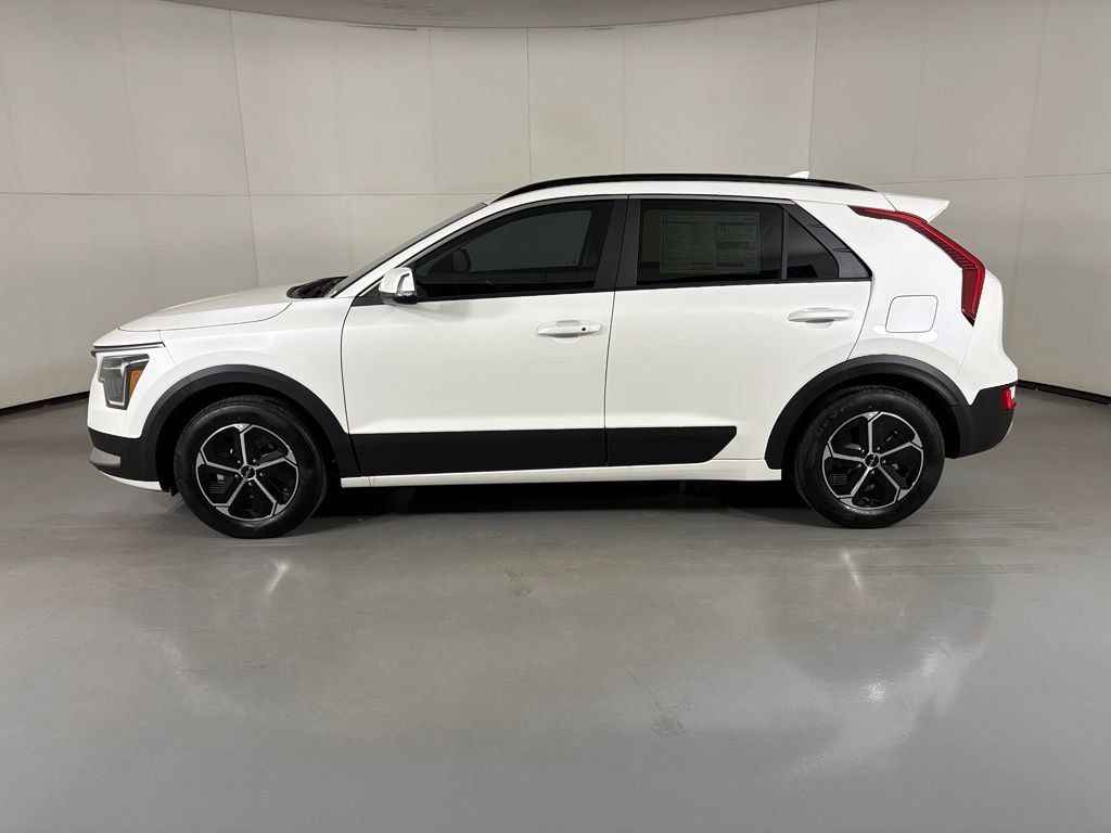 New 2026 Kia Niro EX FWD image 5