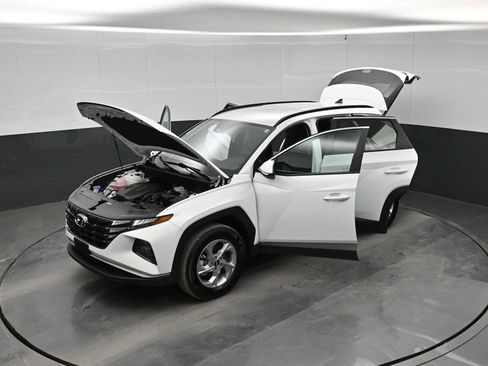 Used 2023 Hyundai Tucson SEL AWD/4WD image 39