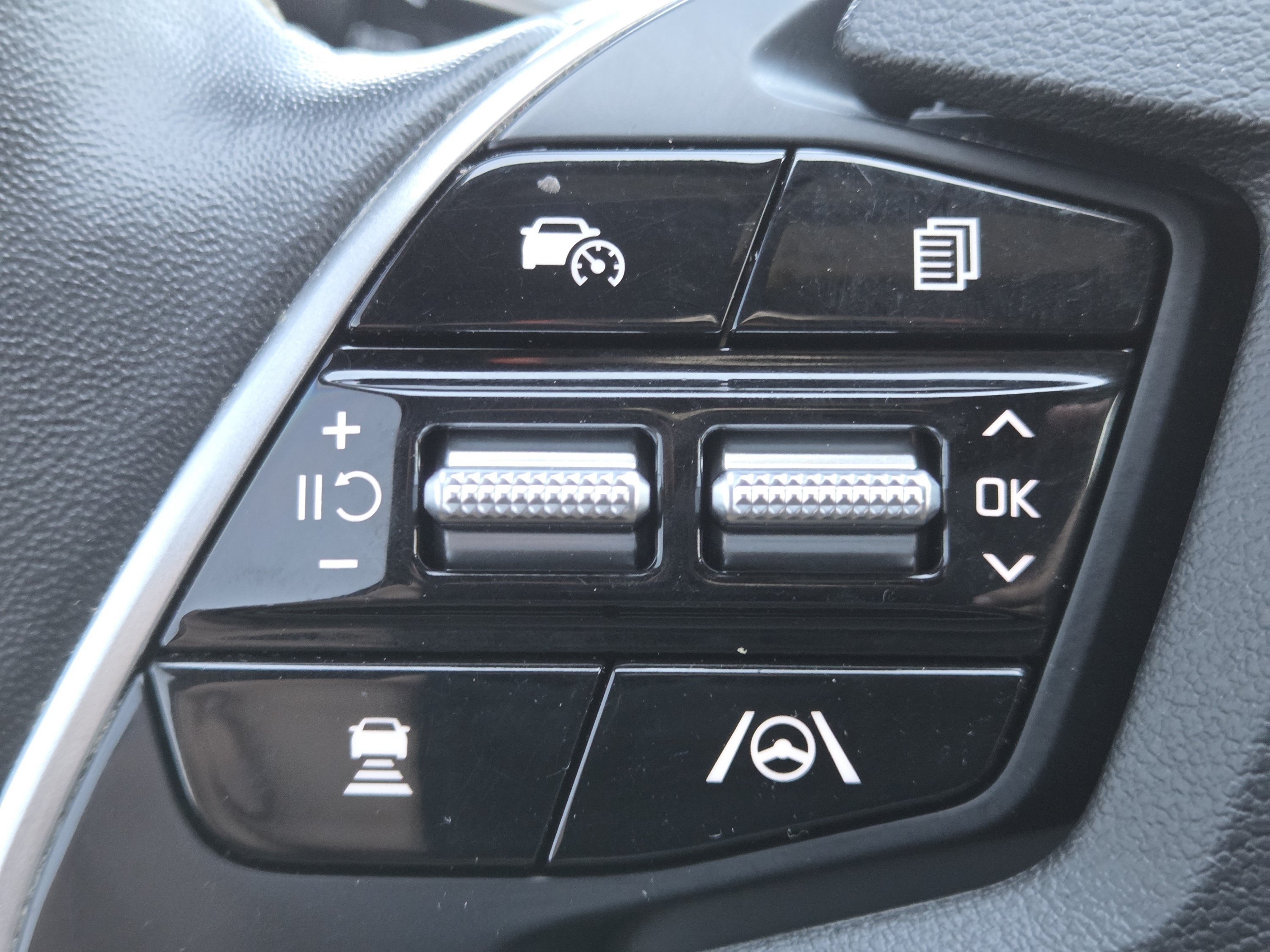 Used 2023 Kia EV6 GT-Line AWD/4WD image 14