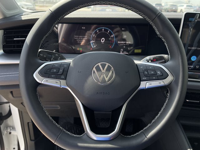 New 2026 Volkswagen Tiguan SE FWD image 13