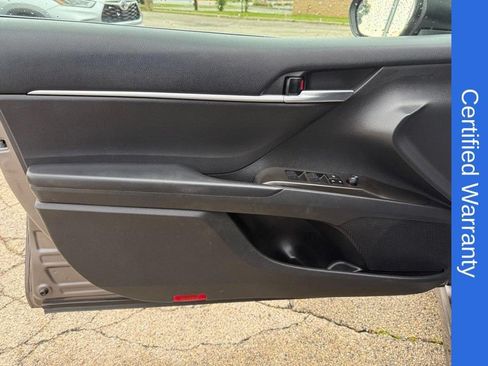 Used 2023 Toyota Camry SE FWD image 19