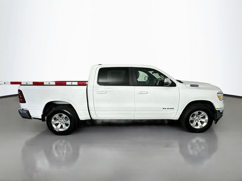 Used 2024 RAM 1500 Laramie AWD/4WD image 8