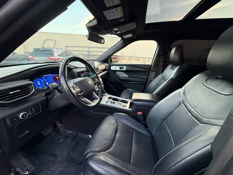 Used 2020 Ford Explorer ST w/ ST Street Pack AWD/4WD image 20