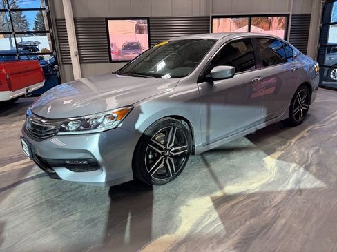 Used 2017 Honda Accord Sport Special Edition image 36