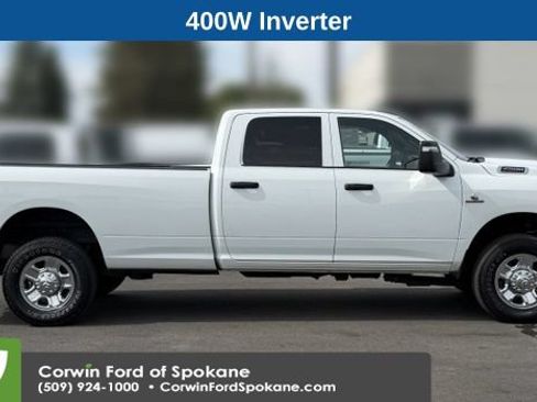 Used 2024 RAM 2500 Tradesman w/ Chrome Appearance Group AWD/4WD image 10