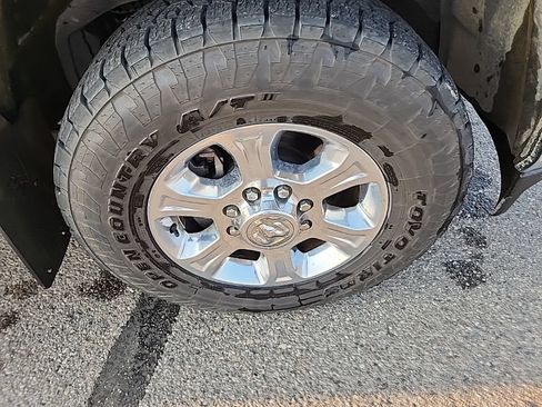 Used 2021 RAM 2500 Big Horn w/ Level 1 Equipment Group AWD/4WD image 45