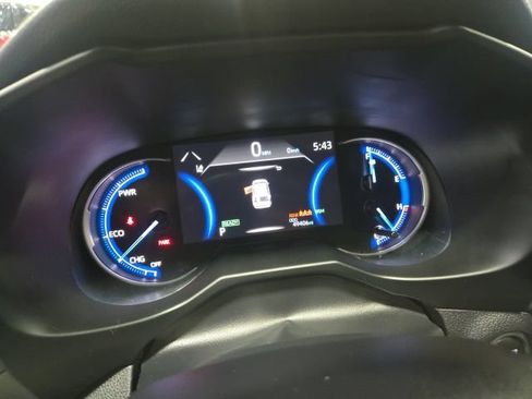 Used 2025 Toyota RAV4 XLE AWD/4WD image 23