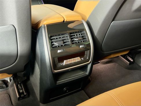 Used 2023 BMW X5 xDrive45e w/ Executive Package image 24