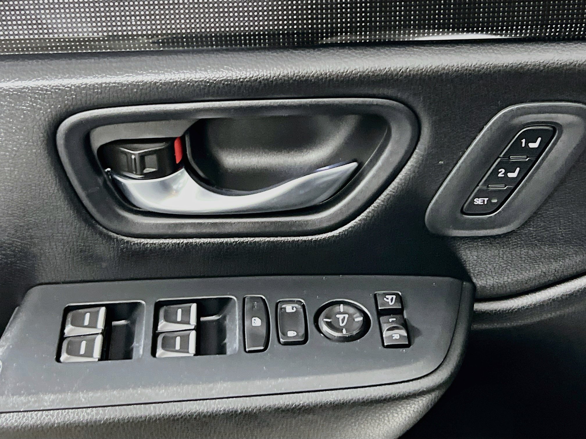 Used 2024 Honda Pilot Elite image 16