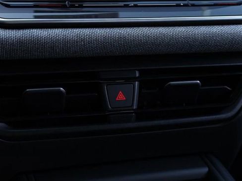 New 2025 Volkswagen Tiguan S image 13