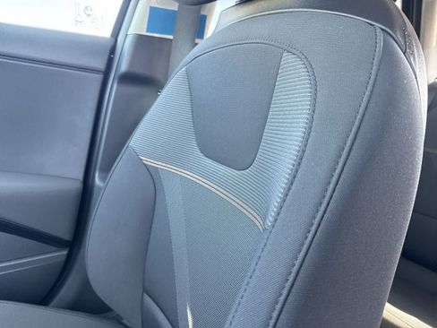 New 2026 Kia Niro LX FWD image 32