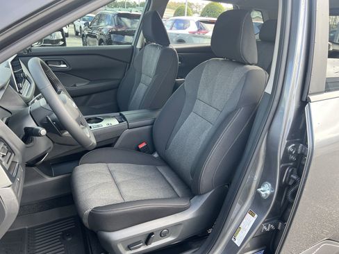 New 2026 Nissan Rogue SV image 15