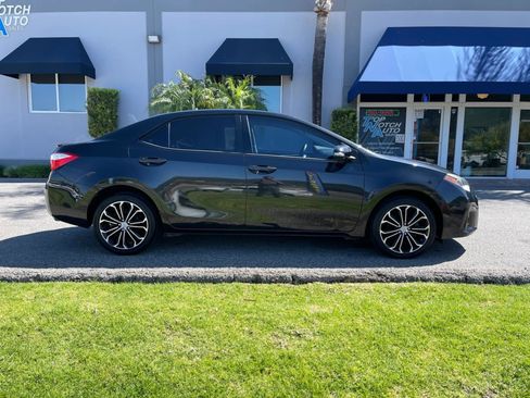 Used 2014 Toyota Corolla S w/ Protection Package image 4