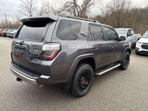 Used 2023 Toyota 4Runner TRD Off-Road Premium w/ Off Road Premium Plus Package image 5