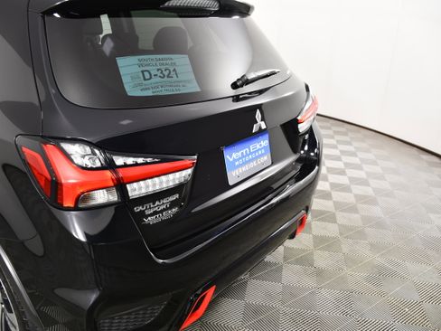 Used 2023 Mitsubishi Outlander Sport SE AWD/4WD image 15
