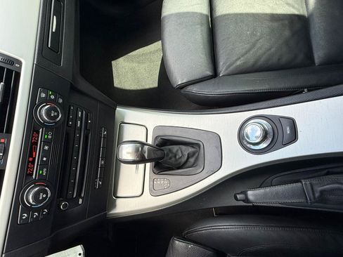 Used 2008 BMW 335i Coupe w/ Premium Pkg RWD image 38
