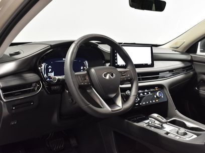 Certified 2026 INFINITI QX60 Luxe w/ Family Package