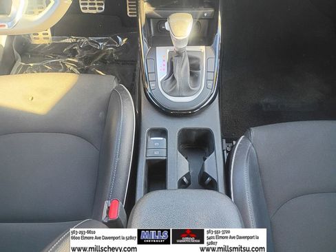 Used 2024 Kia Forte GT-Line w/ GT-Line Premium Package image 18