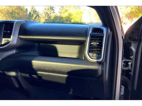 Used 2021 RAM 2500 Big Horn image 18