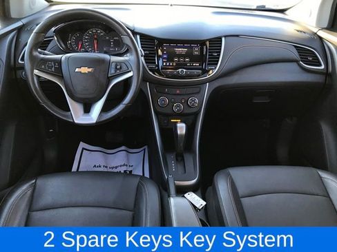 Certified 2021 Chevrolet Trax LT w/ Premium Seat Package image 6