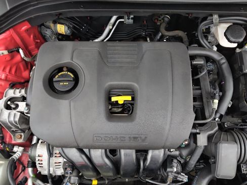 Used 2020 Hyundai Elantra SEL FWD image 30