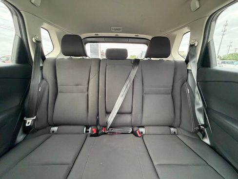 Used 2024 Nissan Rogue S FWD image 23