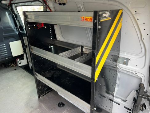 Used 2018 Mercedes-Benz Metris image 29