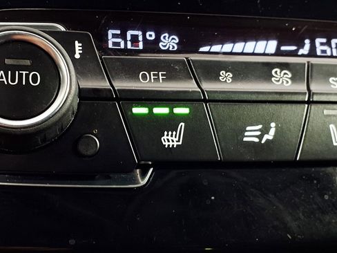 Used 2018 BMW X1 xDrive28i image 17