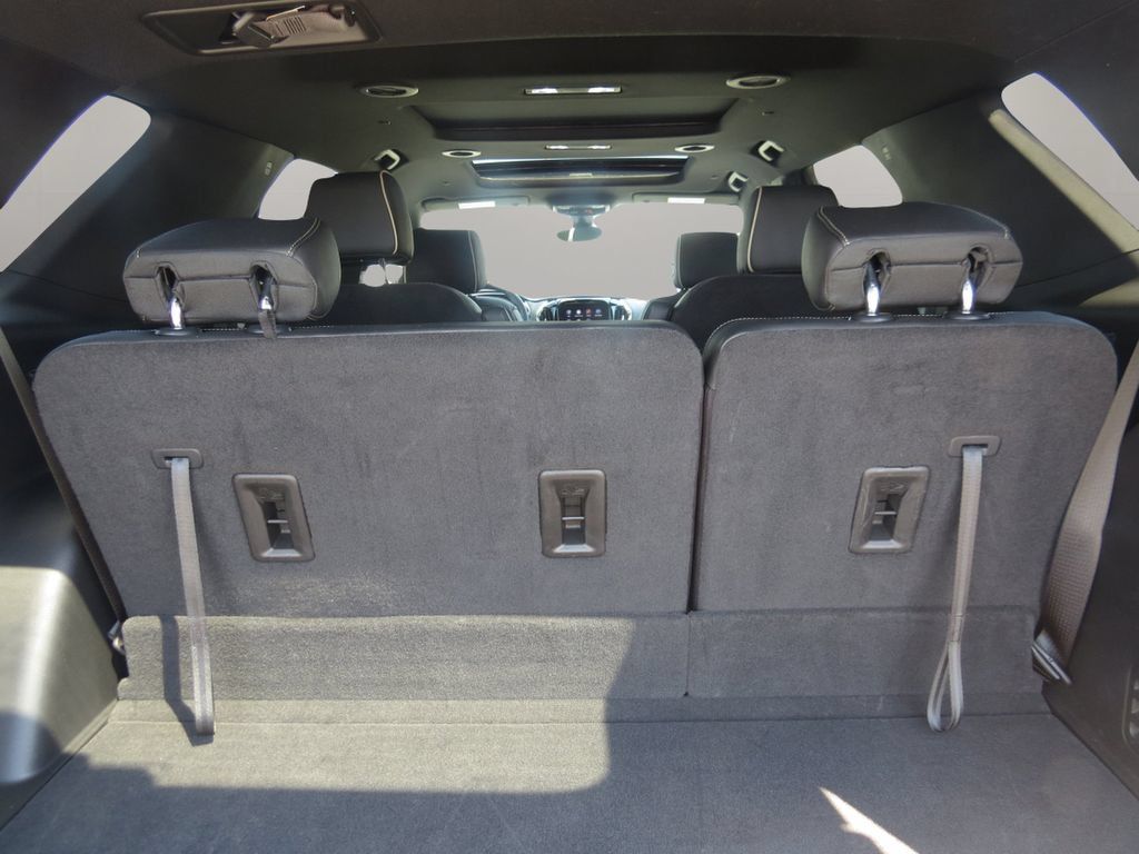 Certified 2023 Chevrolet Traverse Premier FWD image 25