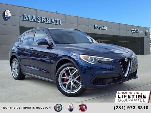 Used 2018 Alfa Romeo Stelvio Ti Sport image 1