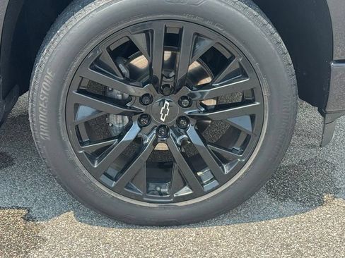 Used 2022 Chevrolet Silverado 1500 RST w/ Convenience Package II AWD/4WD image 8