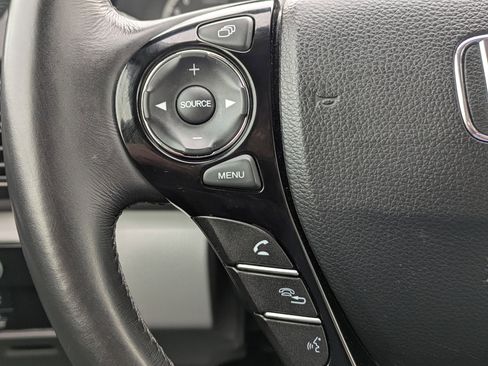 Used 2016 Honda Accord EX-L image 16