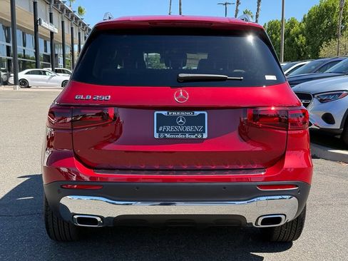New 2026 Mercedes-Benz GLB 250 image 17