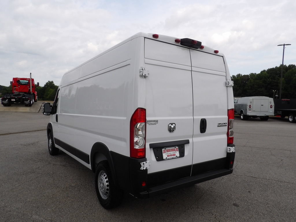 Used 2025 RAM ProMaster 3500 w/ Convenience Group FWD image 5