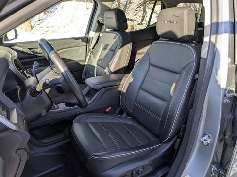 Certified 2023 GMC Acadia Denali w/ Denali Ultimate Package image 12