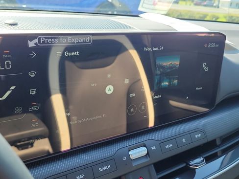 New 2026 Kia K4 GT-Line w/ GT-Line Premium Package FWD image 31