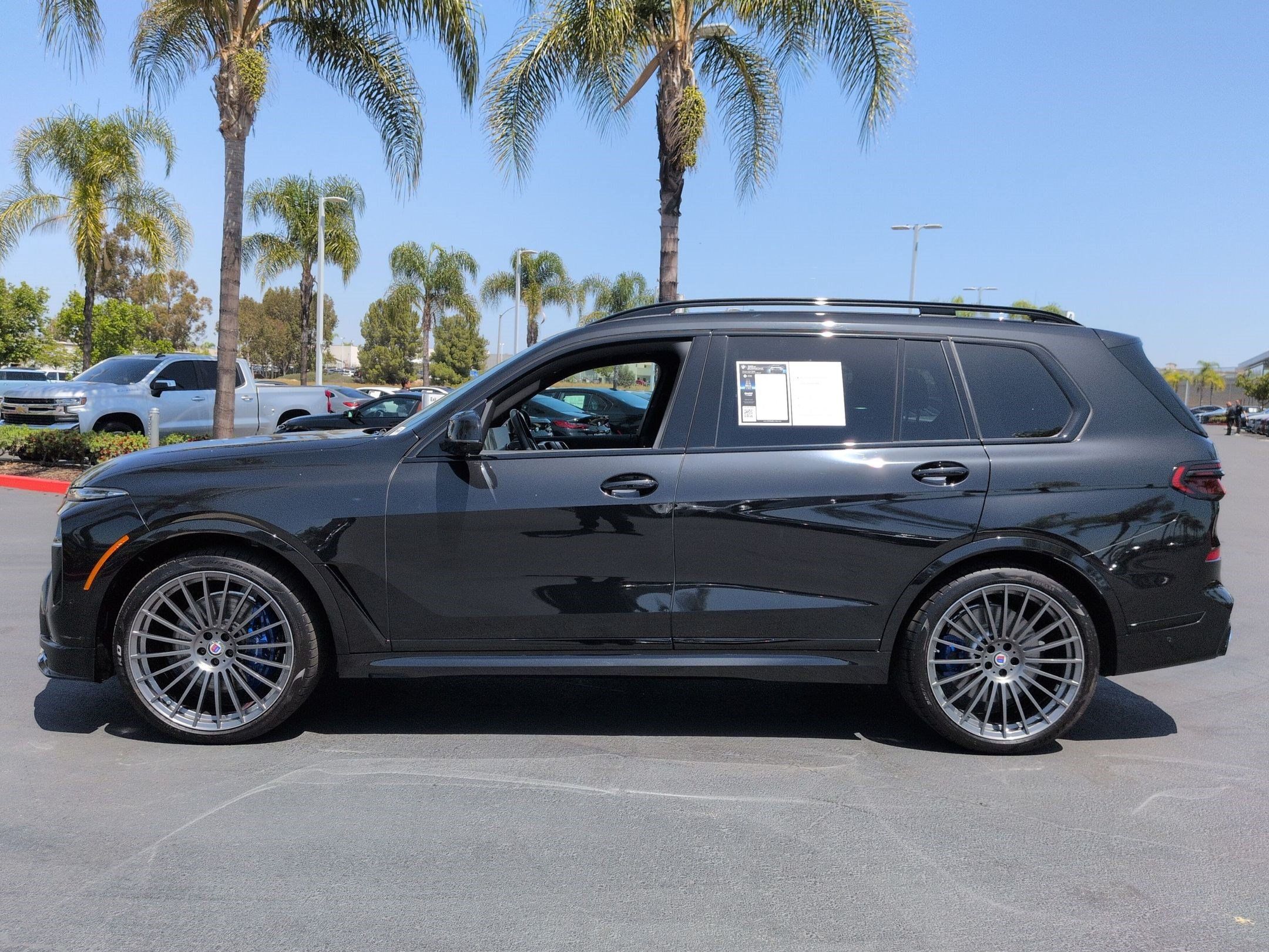 Used 2025 BMW ALPINA XB7 AWD/4WD image 7