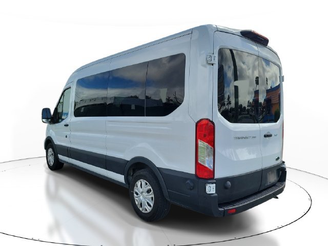 Used 2024 Ford Transit 350 XLT RWD image 3