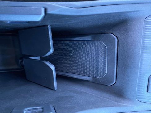 New 2026 Jeep Cherokee Laredo image 14