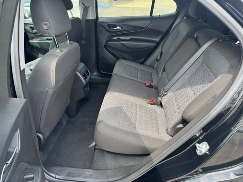 Used 2023 Chevrolet Equinox LT w/ Driver Convenience Package image 13