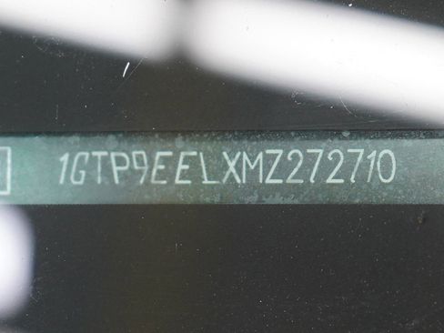 Used 2021 GMC Sierra 1500 AT4 w/ AT4 Premium Package image 31