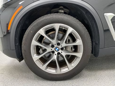 Certified 2026 BMW X5 xDrive40i AWD/4WD image 5