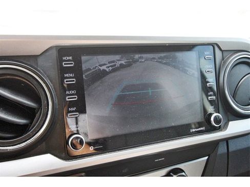 Used 2020 Toyota Tacoma SR5 image 23