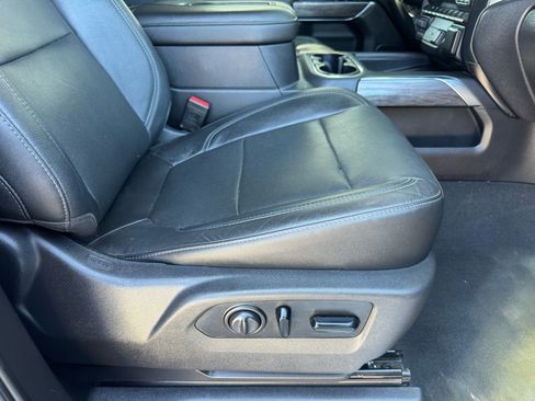 Used 2019 Chevrolet Silverado 1500 LTZ w/ LTZ Plus Package image 17